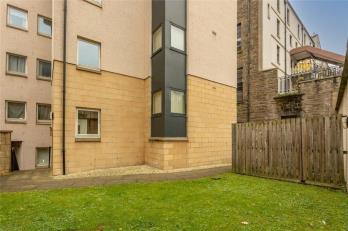 Property to rent in Victoria Road, Dundee, DD1 2NY