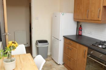 Property to rent in Victoria Road, Dundee, DD1 2NY