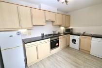 Property to rent in Dicksonfield, Edinburgh, EH7 5NE
