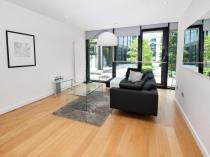Property to rent in Simpson Loan, Edinburgh, EH3 9GP