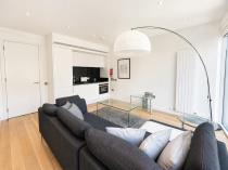 Property to rent in Simpson Loan, Edinburgh, EH3 9GP