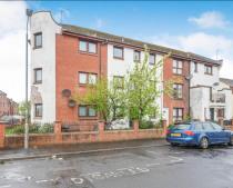 Property to rent in Flat 2, 1 York Street, Ayr, KA8 8AN
