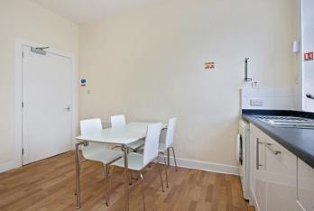 Property to rent in Meadowside, City Centre, Dundee, DD1