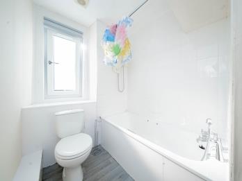 Property to rent in Lochee Road, West End, Dundee, DD2