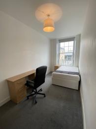 Property to rent in Nethergate, Dundee, DD1