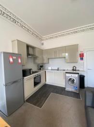 Property to rent in Nethergate, Dundee, DD1