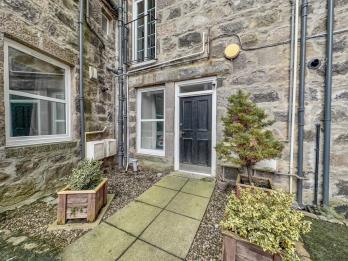 Property to rent in Union Glen, City Centre, Aberdeen, AB11 6ER