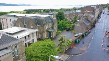Property to rent in Perth Road, Dundee