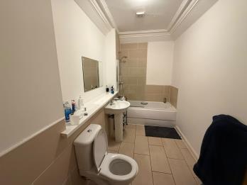 Property to rent in Perth Road, Dundee