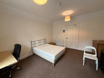 Property to rent in Perth Road, Dundee