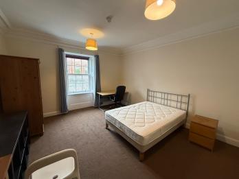 Property to rent in Perth Road, Dundee