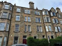 Property to rent in 4/3 Merchiston Grove
