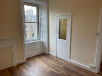 Property to rent in 14 Dalgety Street