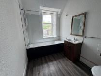 Property to rent in 38a Bank Street, Galashiels