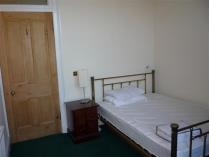 Property to rent in Colinton Road