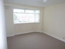 Property to rent in Silverknowes Bank