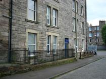 Property to rent in Wheatfield Terrace