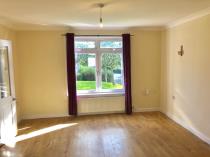 Property to rent in 25 Cuiken Avenue