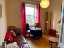 Property to rent in Leamington Road