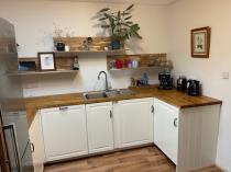 Property to rent in 2ManseRd