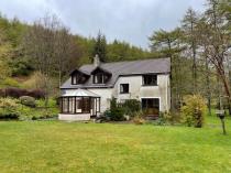 Property to rent in Huntlaw