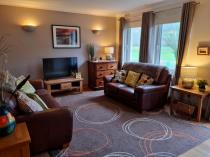 Property to rent in Pineview