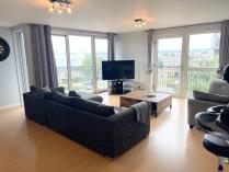 Property to rent in 2/14 East Pilton Farm Avenue