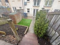 Property to rent in 7 Ballantyne Place