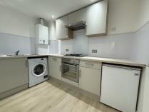 Property to rent in 2/2 34 Dudley Drive G 12 9SA