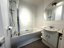 Property to rent in 7 Branklyn Court