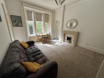 Property to rent in 0/1 85 Roslea Drive