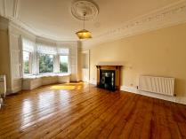 Property to rent in 10 Garrioch Drive