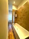 Property to rent in 1/2 39 Airlie Street