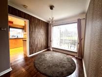 Property to rent in Breadie Drive