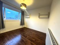 Property to rent in Breadie Drive