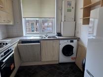 Property to rent in 25C Mingarry street flat 2/1