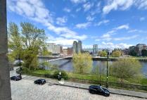 Property to rent in Carlton Place
