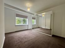 Property to rent in Great Western Road 1792