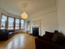 Property to rent in Flat 3/2 at 287 Crow Road