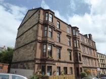 Property to rent in auchentorlie street