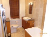 Property to rent in Flat  0/1 at 99 Clarence Drive