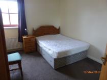 Property to rent in 2/2 at 18 oban drive