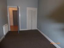 Property to rent in auchentorlie street