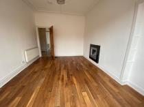 Property to rent in 3/1 267 Crow Road
