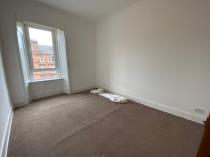 Property to rent in 3/1 267 Crow Road