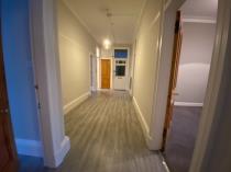 Property to rent in clarence drive flat 2/1 at 46