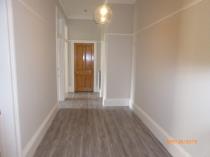 Property to rent in clarence drive flat 2/1 at 46