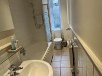 Property to rent in Exeter Drive no 33