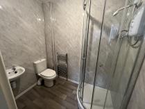 Property to rent in 1/1 at 52 Howard street