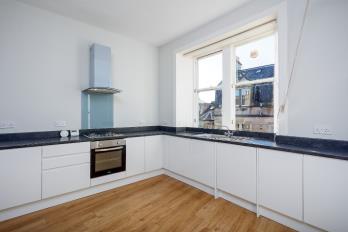 Property to rent in Bruntsfield Place, Bruntsfield, Edinburgh, EH10 4EQ